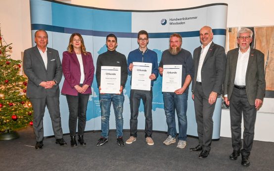 Wiesbadener und Rheingauer Handwerker ausgezeichnet von der Handwerkskammer.