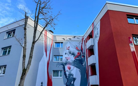Streetart, Mural des Künstlers Guido Zimmermann am Durchgang August-Bebel-Straße 6/76 im