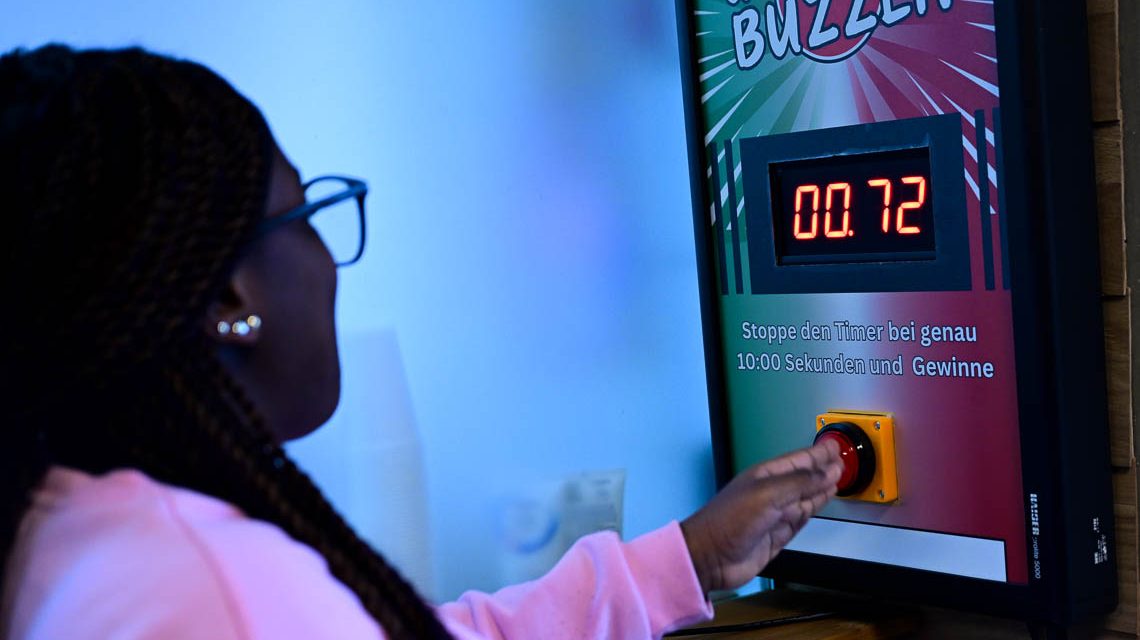 Buzzer dir die Pizza im Pizzawerk Wiesbaden.