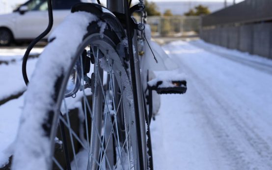 Winterdienst für Radfahrer: Ab sofort werden Radwege in Wiesbaden geräumt.