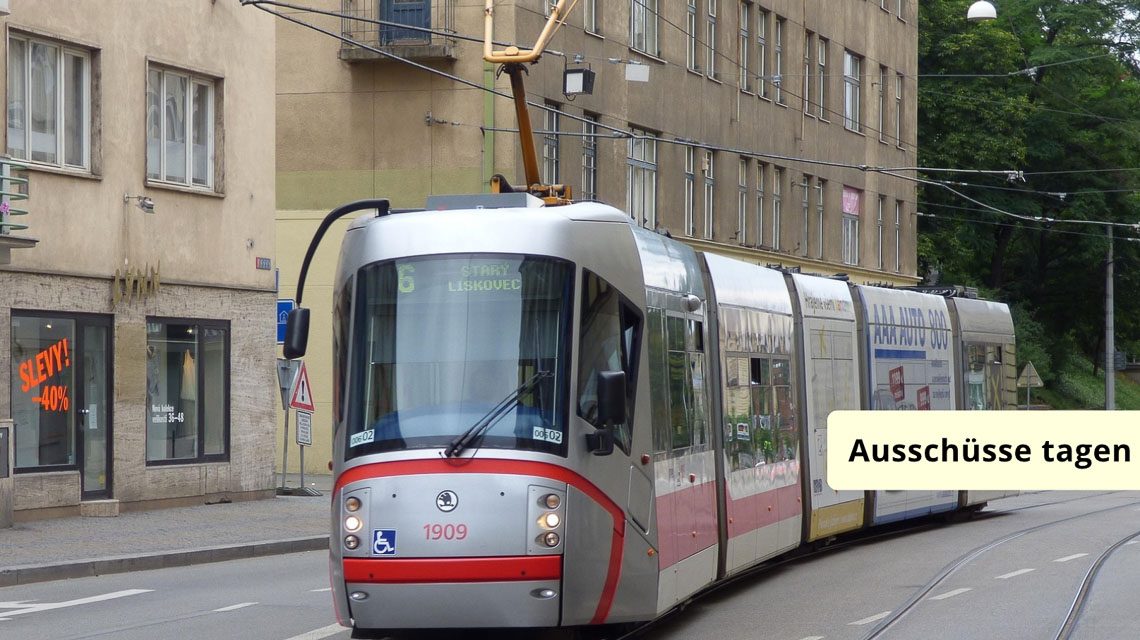 Wiesbadens Ausschüsse tagen. The never ending Story, Straßenbahn.