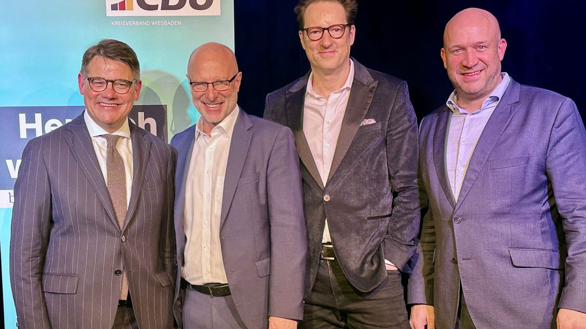 Wiesbaden soll wieder strahlen – und Berlin gleich mit. Wahlkampf in der Stadt, im Land.