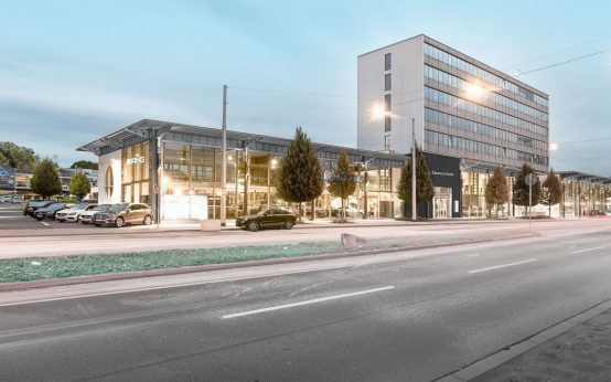 Taunusauto Wiesbaden in der Mainzer Straße