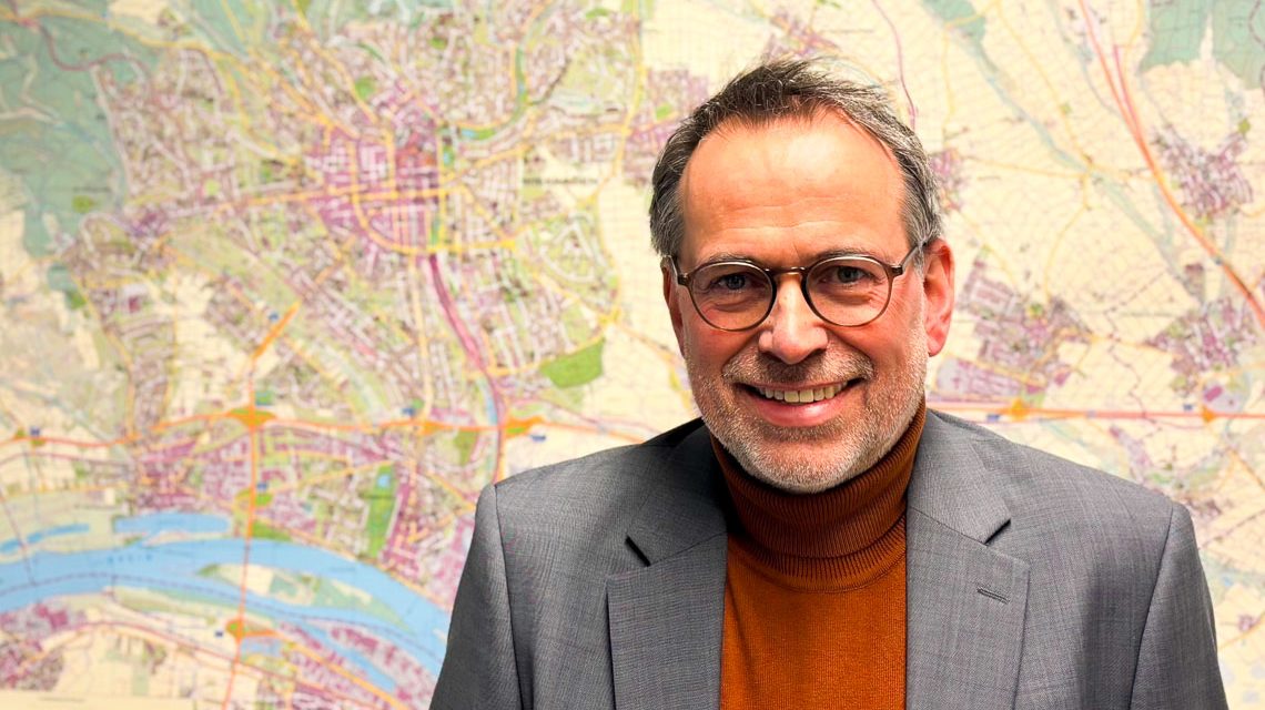 Generationswechsel im Rechtsamt Wiesbaden: Walter Wilkens folgt auf von Jagow