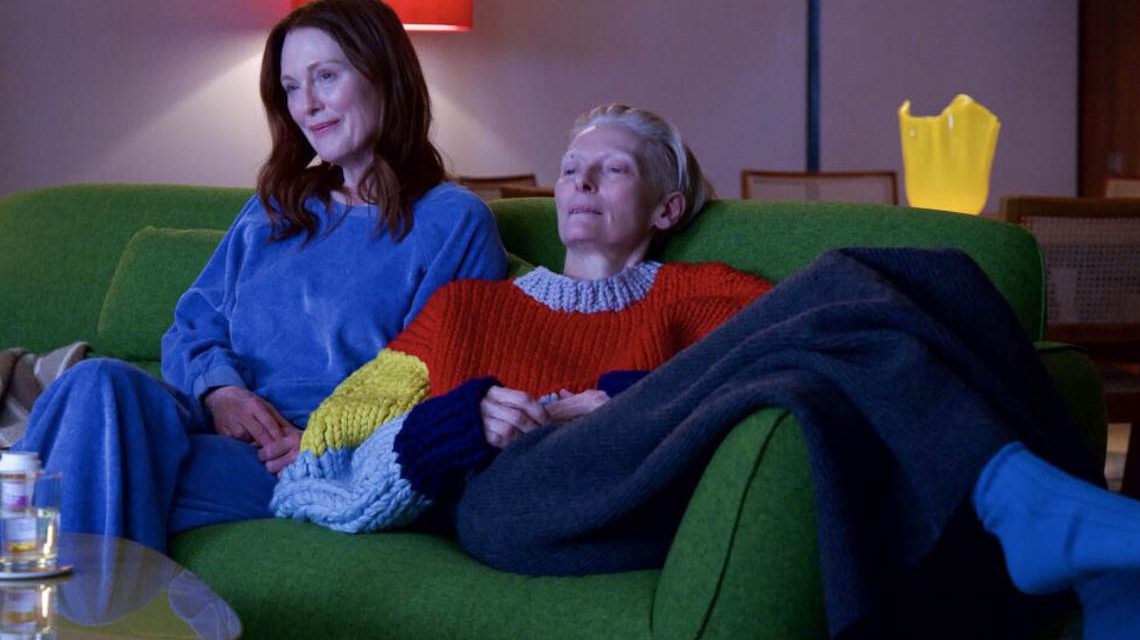 Szenenbild aus „The Room Next Door"