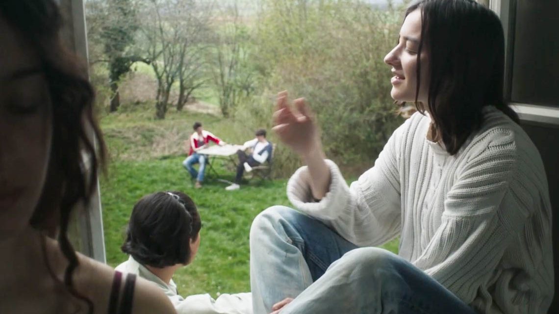 Szenenfoto aus Realitätseinbruch.