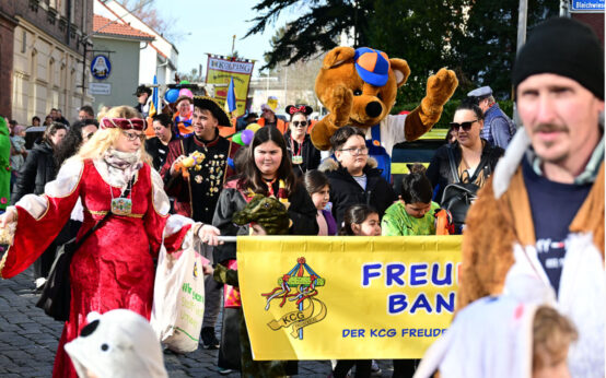 Kinderfastnachtsumzug durch die Gibb