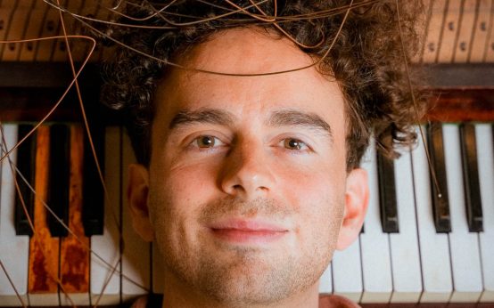 Matthias Ningel mit „Harmonie" im Theater im Pariser Hof.