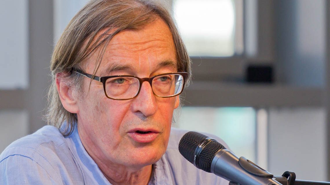 Wolfgang Schorlau – Von Elke Wetzig - Eigenes Werk, CC BY-SA 3.0, https://commons.wikimedia.org/w/index.php?curid=33268631