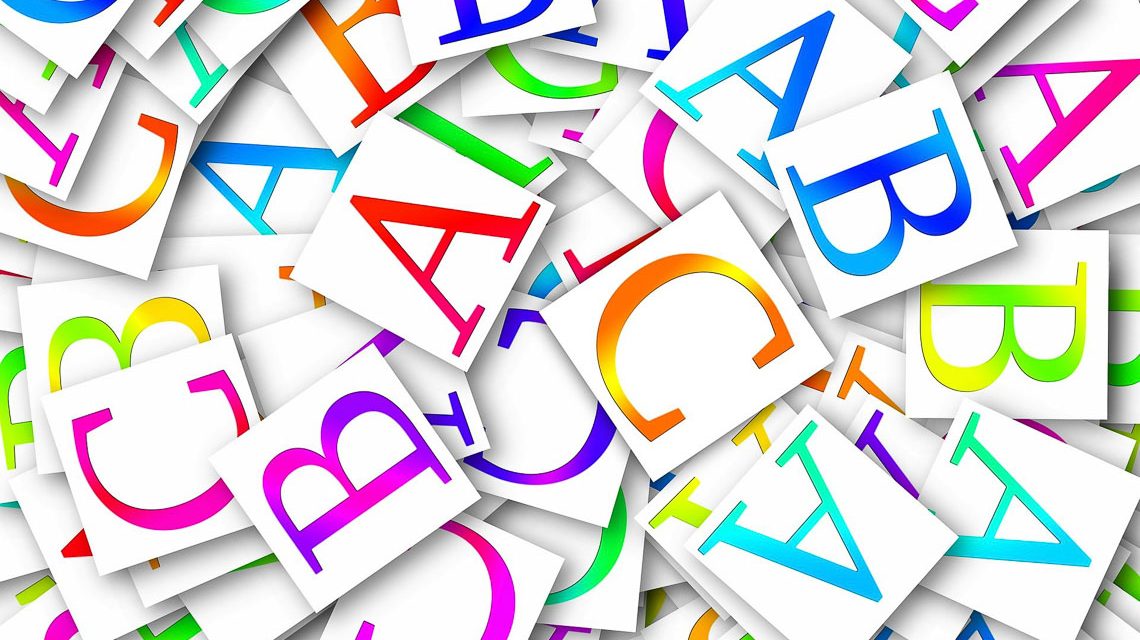 Symbolfoto für den Berufssprachkurs – Buchstabenwald ©2025 Pixabay