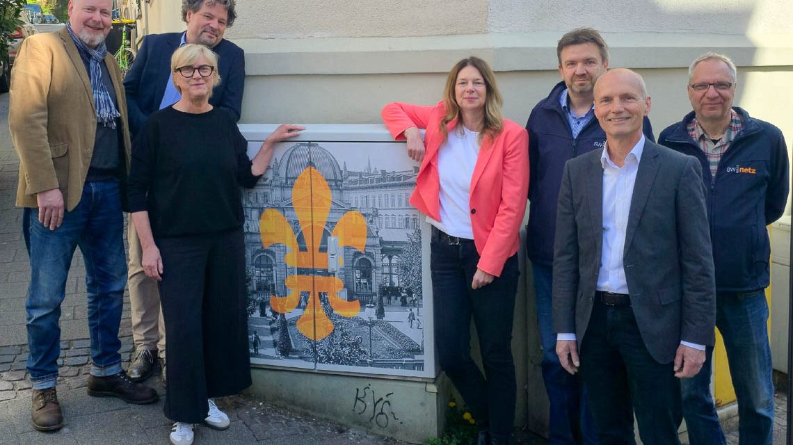 Schluss mit Grau: Stromkästen erzählen Wiesbadens Geschichte