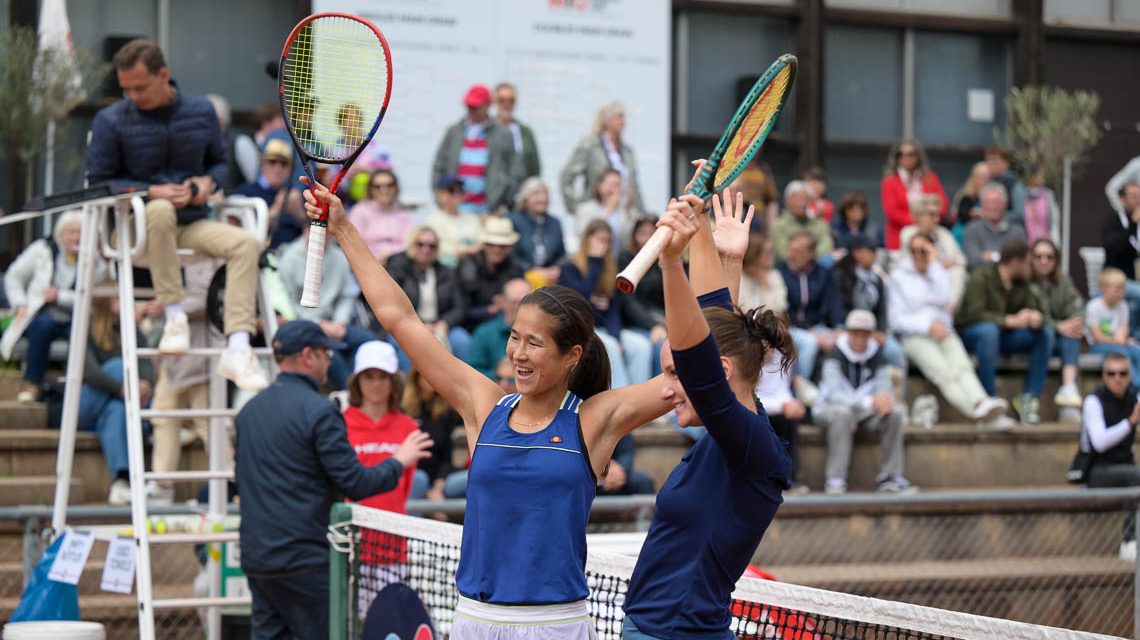 Kulambayeva/Semenistaja triumphieren bei Wiesbaden Tennis Open.