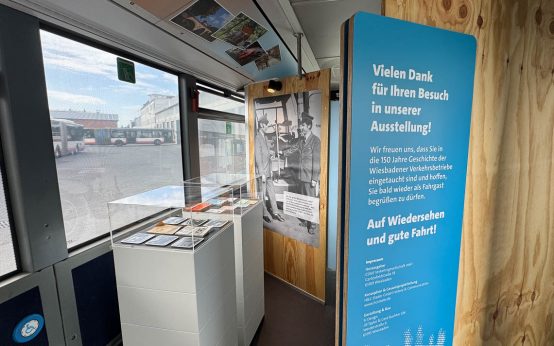 Blick ins innere vom Museumsbus.
