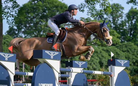 Elia Simonetti gewinnt nach 61 Jahren wieder den Preis der Landeshauptstadt Wiesbaden – ein historischer Moment im LONGINES Grand Prix