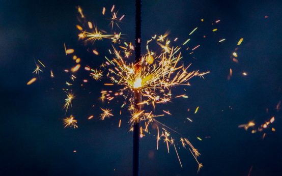Stilles Feuerwerk, heute Abend am Schiersteiner Hafen.