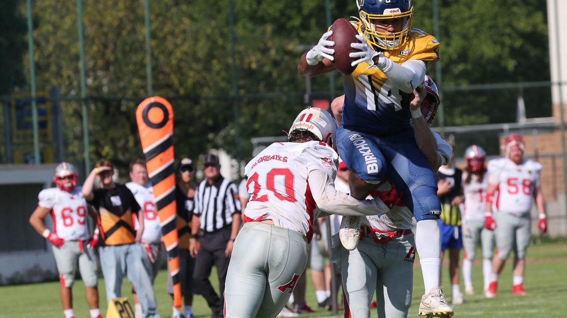 Runningback Alexander Werner erzielt das 41:0 für die Phantoms.