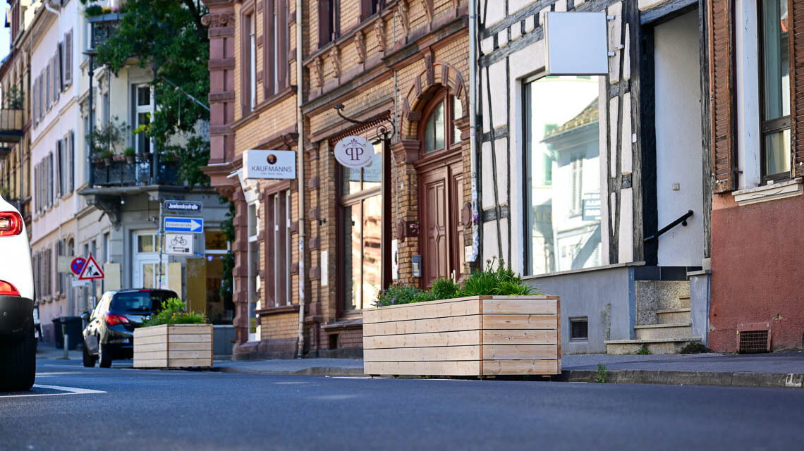 Blick in die Nerostraße.