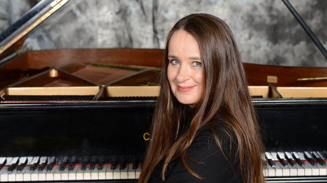 Kulturpreis 2025 geht an Erika Le Roux für die Reihe „Musik am Mittag“