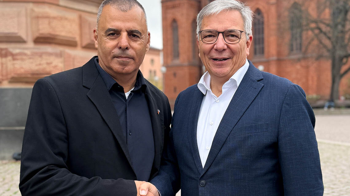 Vier Jahrzehnte Städtepartnerschaft: Mende trifft Saar persönlich