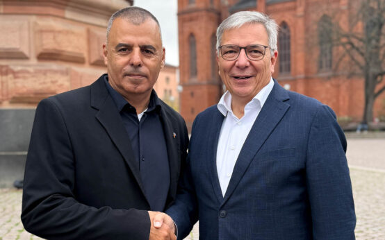 Vier Jahrzehnte Städtepartnerschaft: Mende trifft Saar persönlich