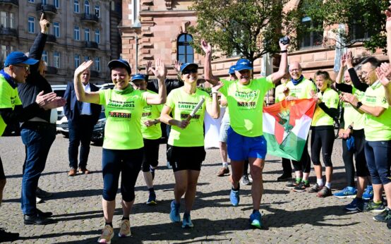 Start zum Städtepartnerschaftslauf nach Klagenfurt.