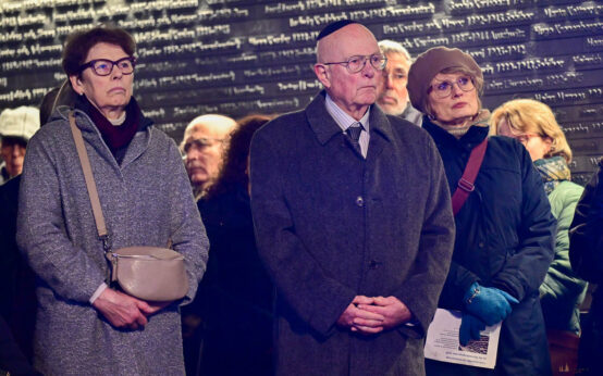 Dr. Jakob Gutmark bei der Gedenkveranstaltung auf dem Michelsberg a 9. November. Reichsprogromnacht
