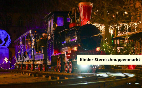 Programm beim Kinder-Sternschnuppenmarkt