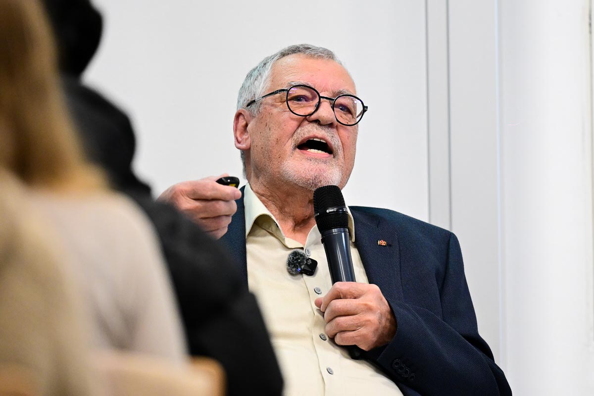 Flucht-Verlust-Neubeginn-Ein-Zeitzeuge-spricht-ber-Menschenrechte