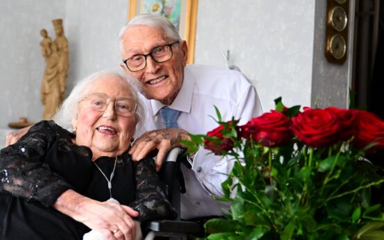 Karin und Otto Kotzan feiern ihre Eiserne Hochzeit.