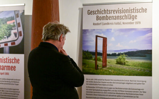 Ausstellungseröffnung Rechte Gewalt in Hessen.
