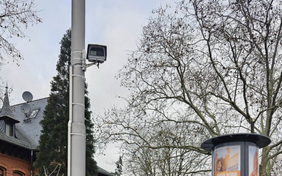 Wiesbaden testet Zukunft der Verkehrsüberwachung an der Biebricher Allee