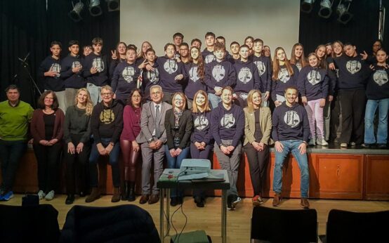 Jugendliche aus Wiesbaden und Florina arbeiten in Workshops zusammen und erleben Nachhaltigkeit und Inklusion im direkten Austausch.