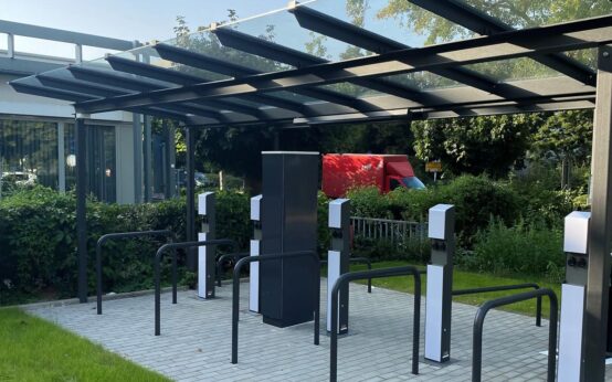 Neue Fahrradstation am Elsässer Platz: Parkhaus wird zum Mobilitäts-Hub