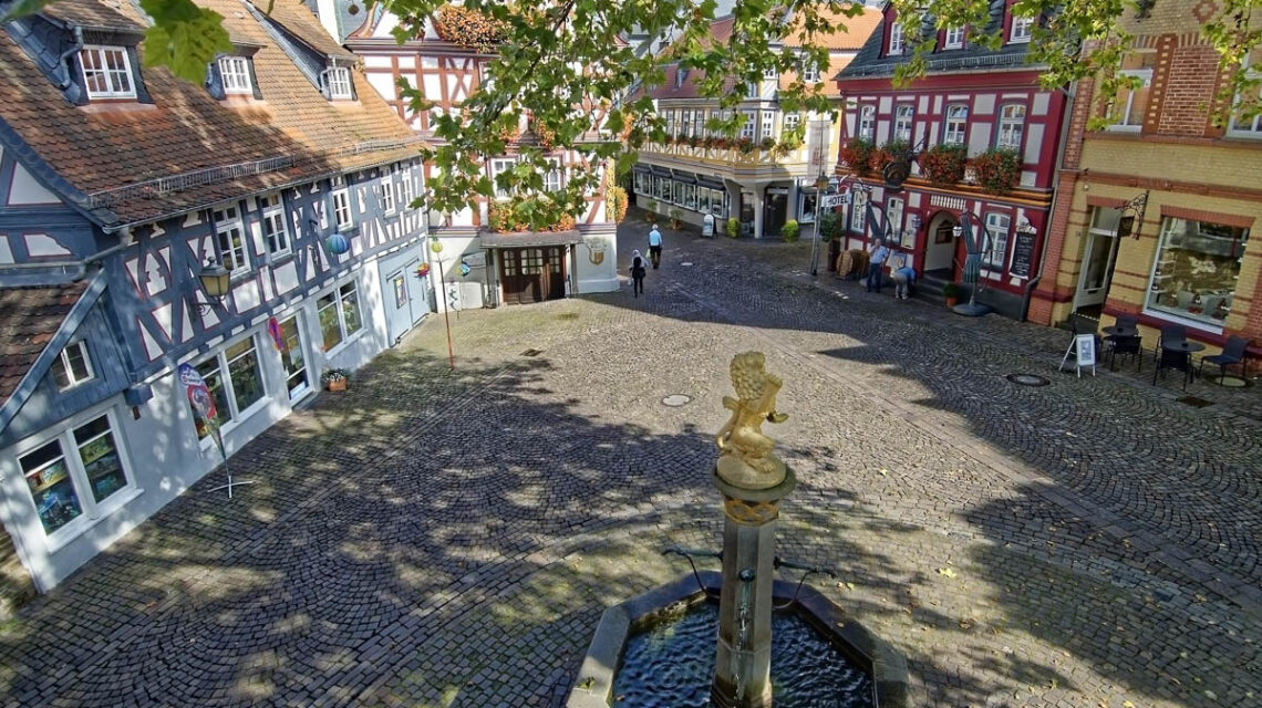 Die Altstadt von Idstein mit ihren Fachwerkhäusern: 2027 richtet die Taunusstadt den Hessentag aus.