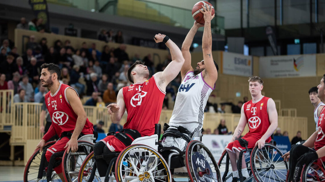 Die Rhine River Rhinos wollen mit zwei starken Auftritten wichtige Punkte im Kampf um die Spitzenplätze holen.