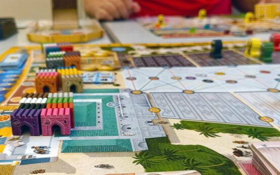 Spielszene eines Brettspiels.