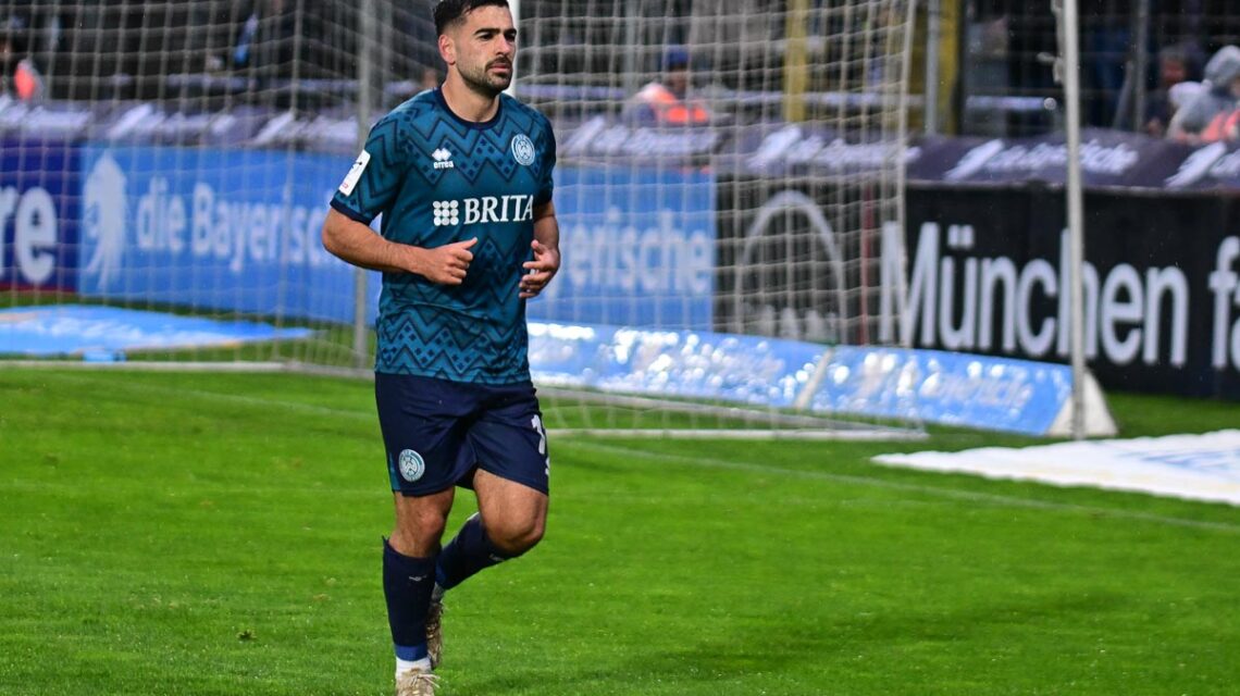 Tarik Gözüsirin auswärts auf dem Weg zur Ecke.