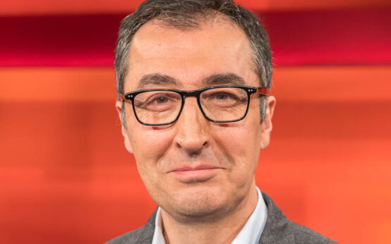 Cem Oezdemir in der Sendung Hart aber Fair.