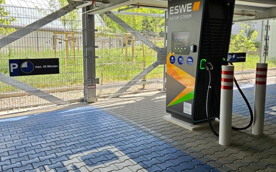Im Parkhaus Elsässer Platz stehen inzwischen 429 Ladepunkte zur Verfügung. Die Lilienparken-Parkhäuser bauen ihre Rolle als Mobilitätsstandorte in Wiesbaden weiter aus.