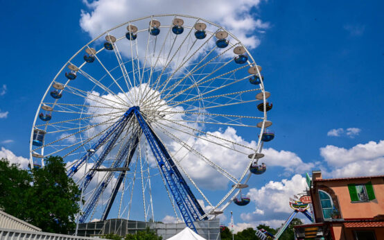 Riesenrad beim Deutsch-Amerikanischen Freundschaftsfest.