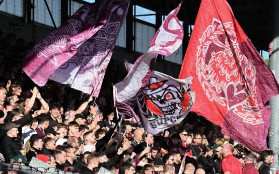 SVWW Fanblock in der Brita Arena.