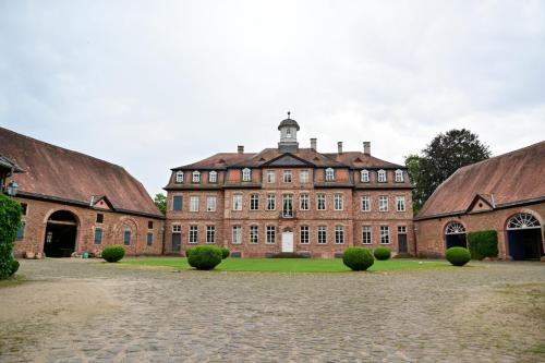 Schloss Emmerichshofen